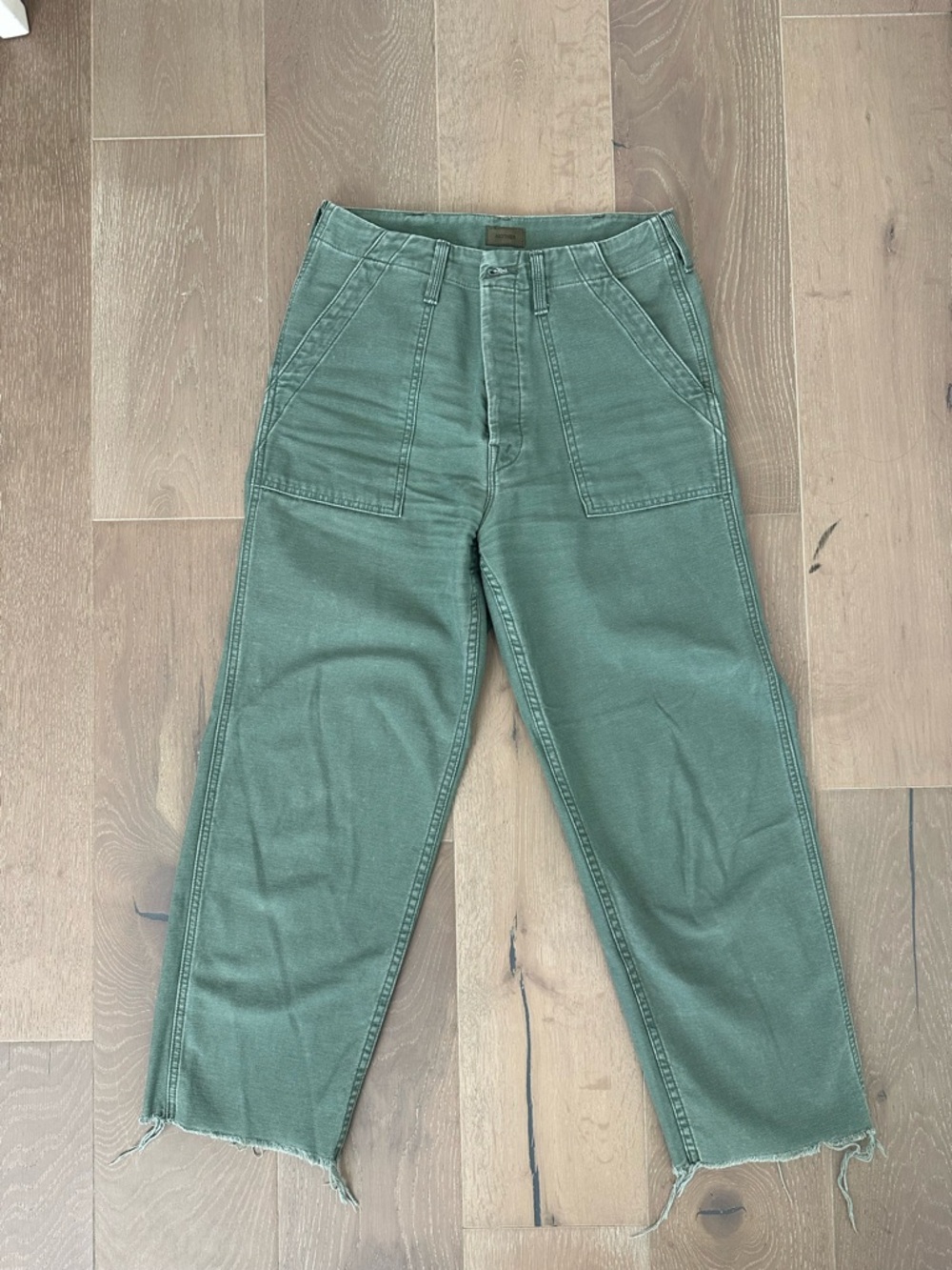 Cargo Pants in Olive Green